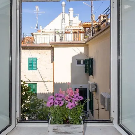 Harmony Апартаменты *