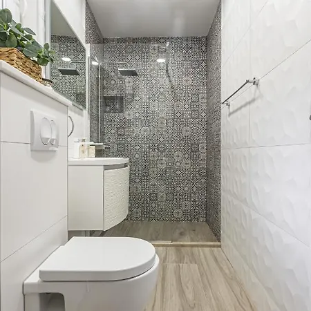 Harmony Apartment Split
